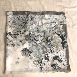 Mixit Square Satin Floral Scarf Gray White & Blue 43 Inches by Inches NWOT